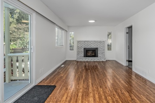 21395 Exeter Avenue, Maple Ridge, BC 
