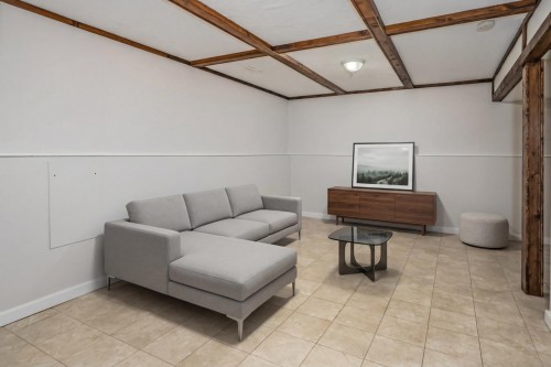 21395 Exeter Avenue, Maple Ridge, BC 