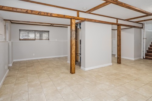 21395 Exeter Avenue, Maple Ridge, BC 