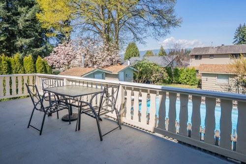 21395 Exeter Avenue, Maple Ridge, BC 