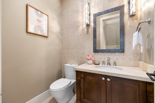 3042 33Rd Avenue W, Vancouver, BC 