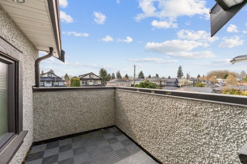 3042 33Rd Avenue W, Vancouver, BC 