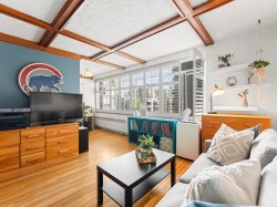 304-1975 Pendrell Street  Vancouver, BC V6G 1T6