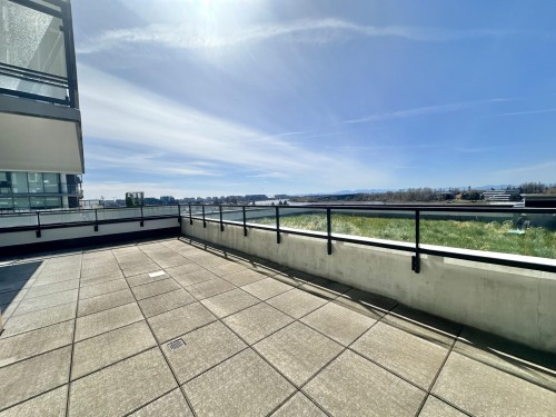 1005-3280 Corvette Way, Richmond, BC - Outdoor With View