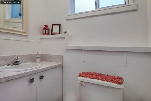 2120 Como Lake Avenue, Coquitlam, BC 