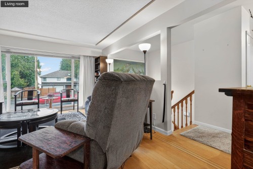 2120 Como Lake Avenue, Coquitlam, BC 