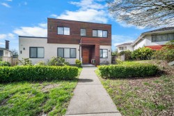 7493 Gatineau Place  Vancouver, BC V5S 2S3