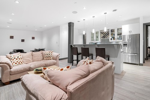 7493 Gatineau Place, Vancouver, BC 