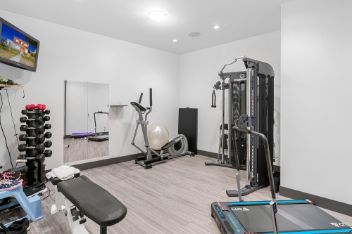 7493 Gatineau Place, Vancouver, BC 