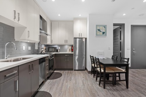 7493 Gatineau Place, Vancouver, BC 