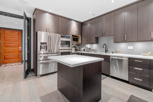 7493 Gatineau Place, Vancouver, BC 