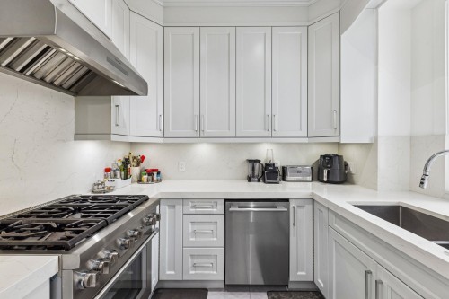 8580 Camden Crescent, Richmond, BC 