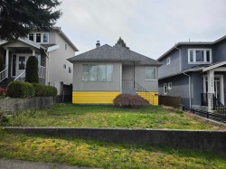 2530 7th Avenue  Vancouver, BC V5M 1T4