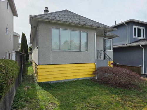 2530 7Th Avenue, Vancouver, BC 