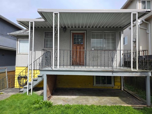 2530 7Th Avenue, Vancouver, BC 