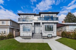 4527 Clinton Street Burnaby, BC V5J 2K6