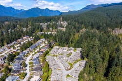 29-1550 Larkhall Crescent  North Vancouver, BC V7H 2Z2