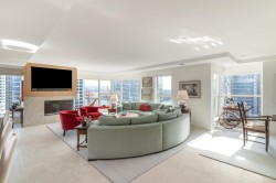 1402-837 Hastings Street W Vancouver, BC V6C 3N7