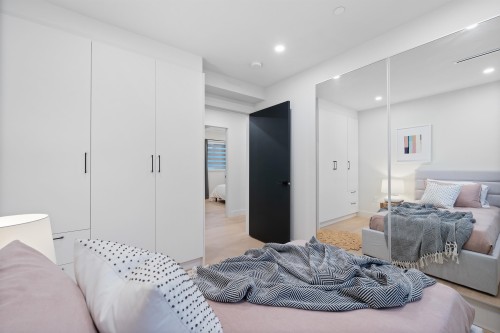 919 10Th Avenue E, Vancouver, BC 