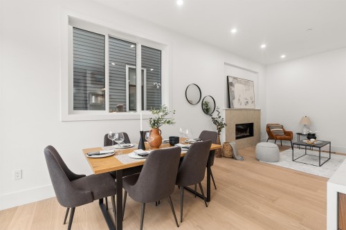2-1822 14Th Avenue E, Vancouver, BC 