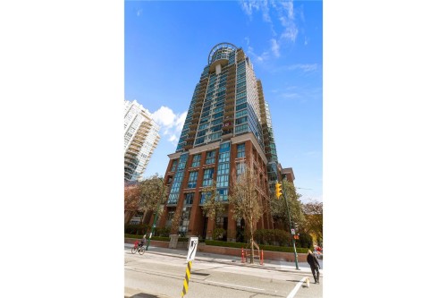 1503-1088 Quebec Street  Vancouver, BC V6A 4H2