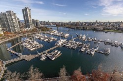 1601-1228 Marinaside Crescent  Vancouver, BC V6Z 2W4