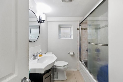 3708 Dumfries Street, Vancouver, BC 