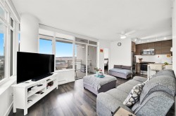 307-200 Nelson's Crescent New Westminster, BC V3L 0H4