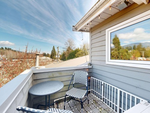 304-1528 Bowser Avenue, North Vancouver, BC 