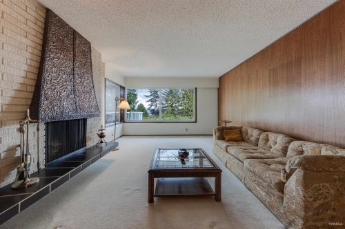 2992 Lazy A Street, Coquitlam, BC 