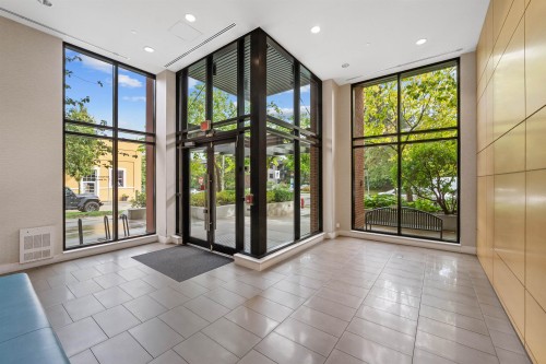 2389 Scotia Street, Vancouver, BC 