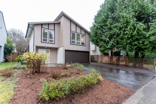 3254 Mayne Crescent  Coquitlam, BC V3E 1E1