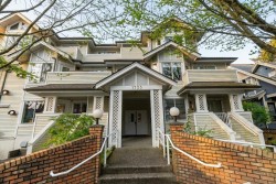 306-1723 Frances Street  Vancouver, BC V5L 1Z5