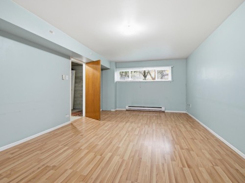 2935 Victoria Drive, Vancouver, BC 