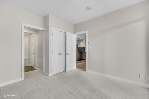 706-2968 Glen Drive, Coquitlam, BC 