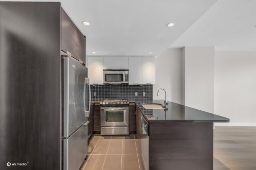 706-2968 Glen Drive, Coquitlam, BC 