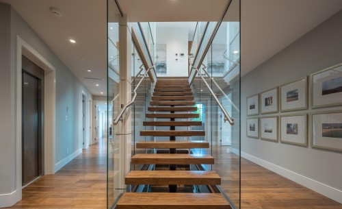 1060 Crestline Road, West Vancouver, BC 