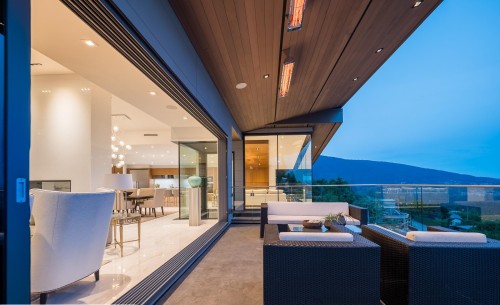 1060 Crestline Road, West Vancouver, BC 