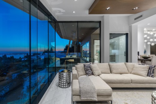 1060 Crestline Road, West Vancouver, BC 