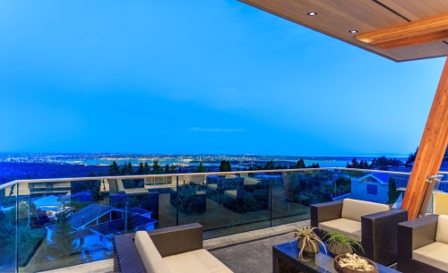 1060 Crestline Road, West Vancouver, BC 