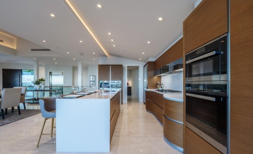 1060 Crestline Road, West Vancouver, BC 