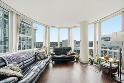1808-193 Aquarius Mews, Vancouver, BC 