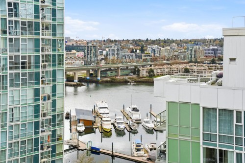1808-193 Aquarius Mews, Vancouver, BC 