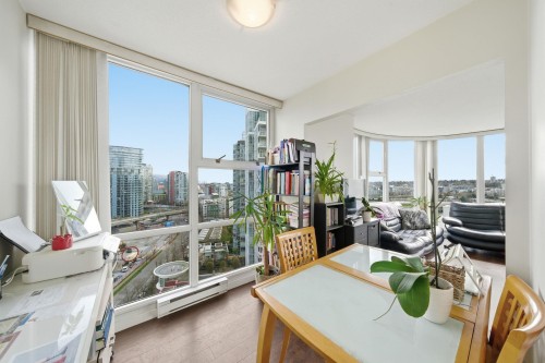 1808-193 Aquarius Mews, Vancouver, BC 
