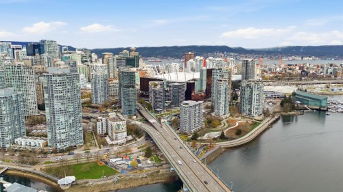 1808-193 Aquarius Mews, Vancouver, BC 