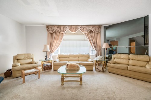 5833 Macdonald Street, Vancouver, BC 