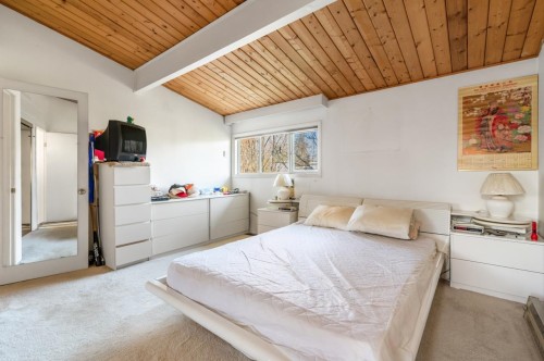 5833 Macdonald Street, Vancouver, BC 