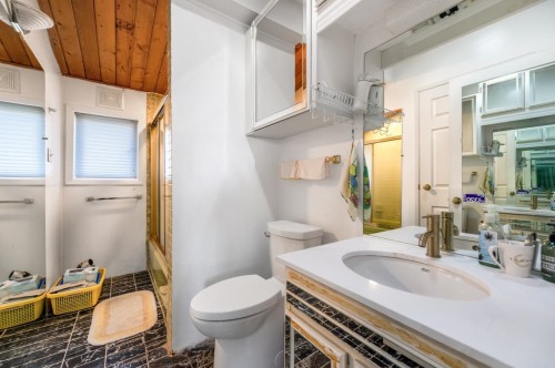 5833 Macdonald Street, Vancouver, BC 