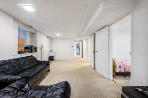 5833 Macdonald Street, Vancouver, BC 