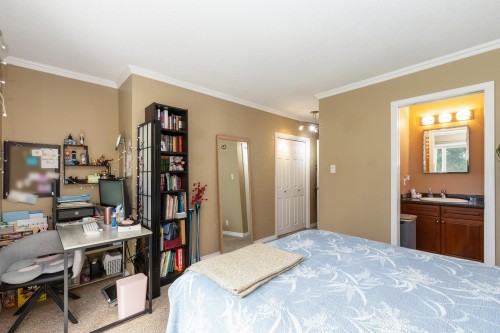 532 Perth Avenue, Coquitlam, BC 